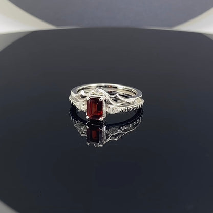 Kitten 100 Affinity Ring
