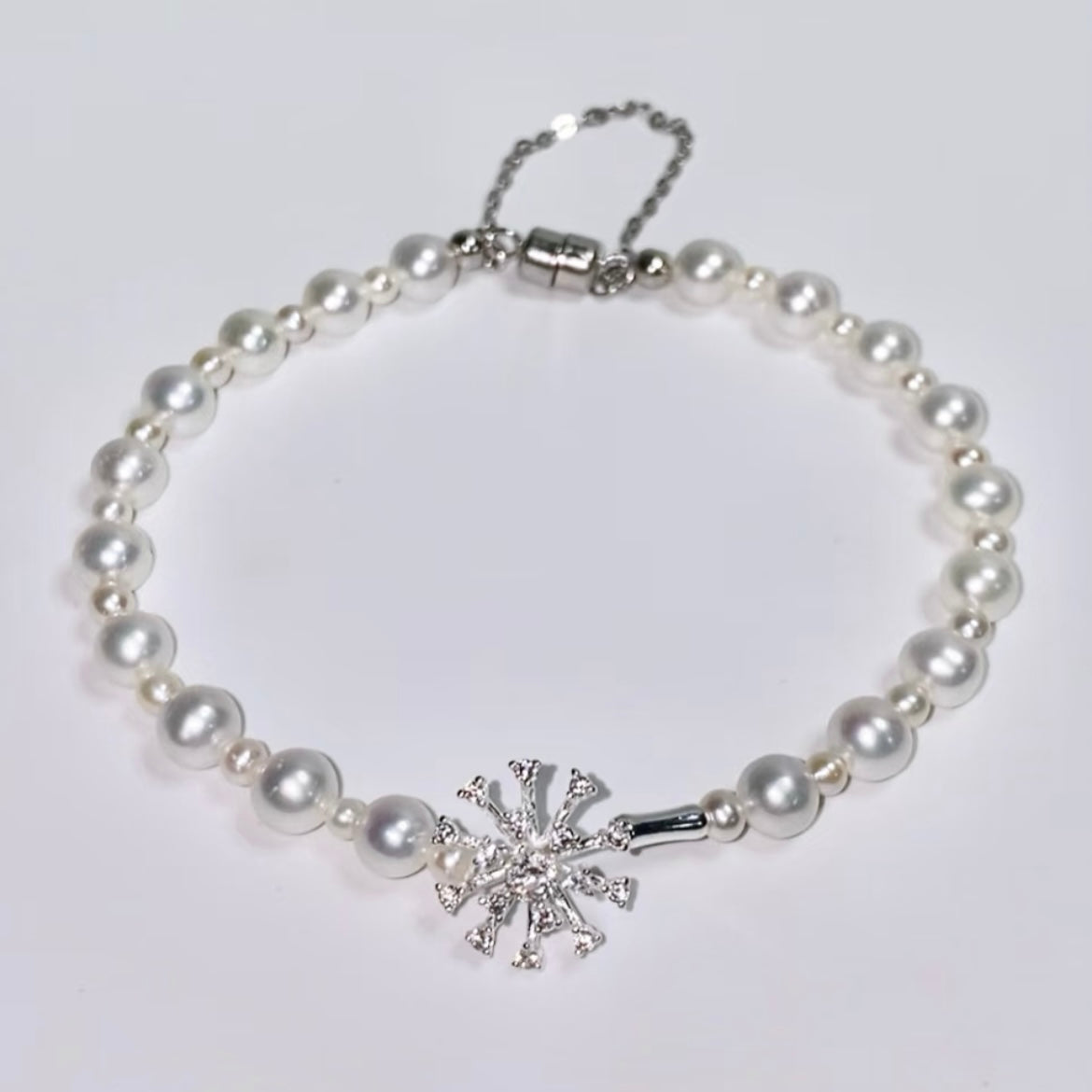 Xavier Misty Silhouette Bracelet