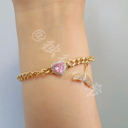 Fish Inspired Eye-Color Teardrop Bracelet