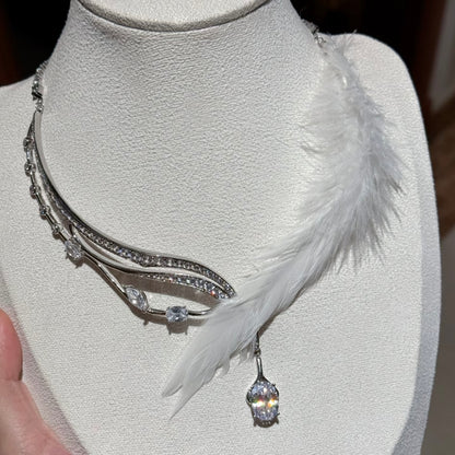 Kitten's Wedding Feather Necklace