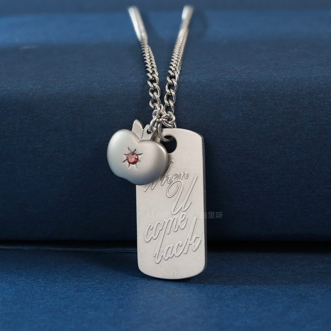 Caleb & MC‘ Apple Necklace