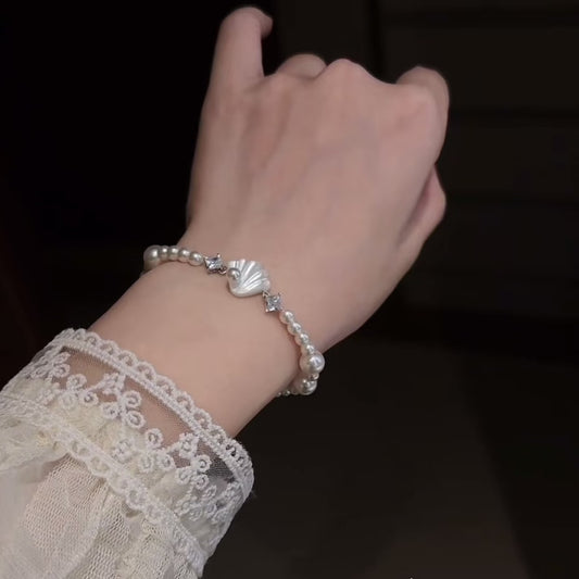 Single-strand pearl bracelet