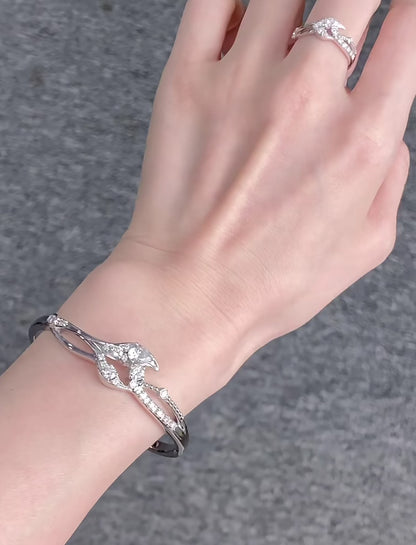 Rafayel Bracelet — 999 Sterling Silver, Platinum Plated, with Moissanite Gemstones