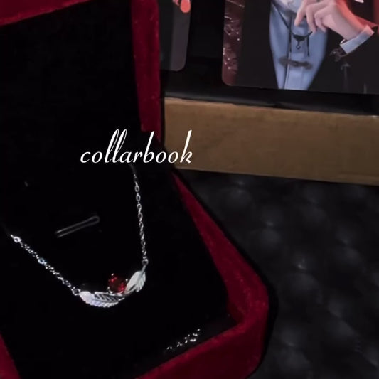 Sylus Feather Necklace — 925 Sterling Silver with Natural Garnet